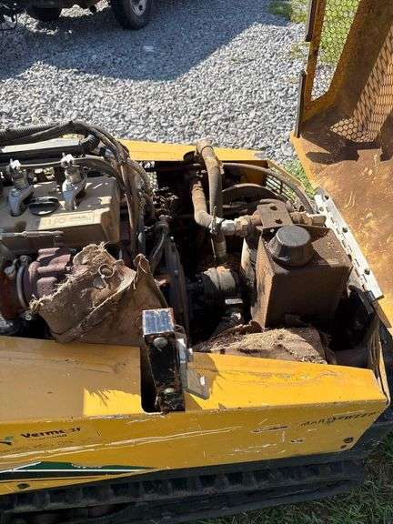 Vermeer SC40TX Stump Grinder- New Kohler K150 engine installed by Vermeer less that 200 hrs on motor- Bill of Sale