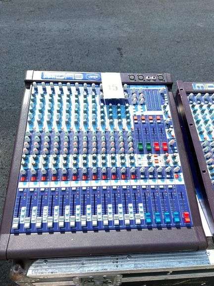 Midas Venice 160 Mixing Console