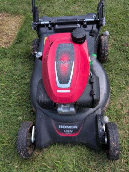 Honda HRN 216 Push Mower - Runs