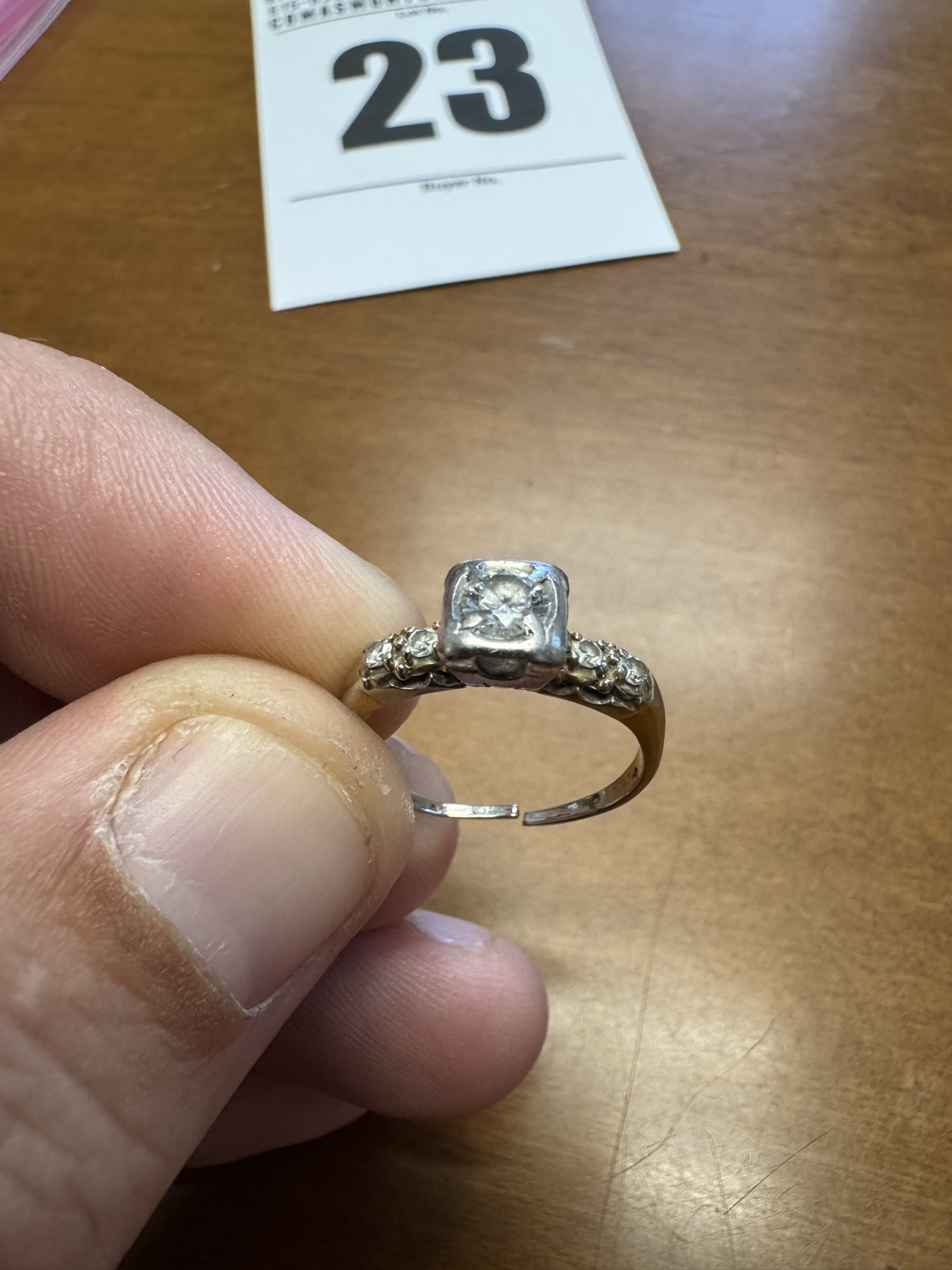 Lot image 4