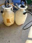 2 Sprayers