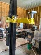 Dannmar D2-10C Symmetric Two-Post Car Lift