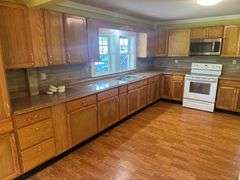 REAL ESTATE: 323 Hayes St, Woodbury, TN - Selling Absolute!