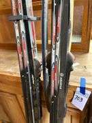 2 Sets Of Snow Skis