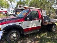 2001 Ford F-350 Super Duty 4x4 Flatbed- 7.3 L Powerstroke Motor, 4x4, Truck has a New Jasper Motor, 288,616 miles- Has Title