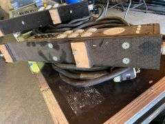 Pair of Link 220V Power Distribution Boxes with Cables