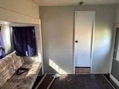 Jayco Eagle 263 Fifth Wheel Camper- 28ft with 1 slide, Needs TLC- Bill of Sale