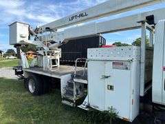 International 4300 DT466 Bucket Truck with Lift-All Boom Capacity 1500 lbs- Has Title