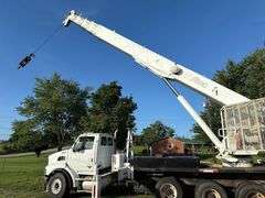 Sterling Crane Truck L9500 Series, 38 ton, Main Boom 127 ft, 44,436 miles, 475hrs- Has Title