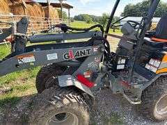 2022 Giant G2700 X-TRA HD Articulating Wheel Loader- 858 Hrs, with Grappler Attachment, Serial # G2700XH22002- Bill of Sale