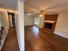REAL ESTATE: 1127 SE Broad St, Murfreesboro, TN