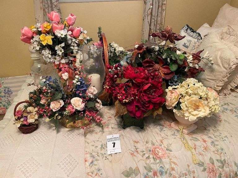 Collection of Floral Arrangements & Decorative Items image