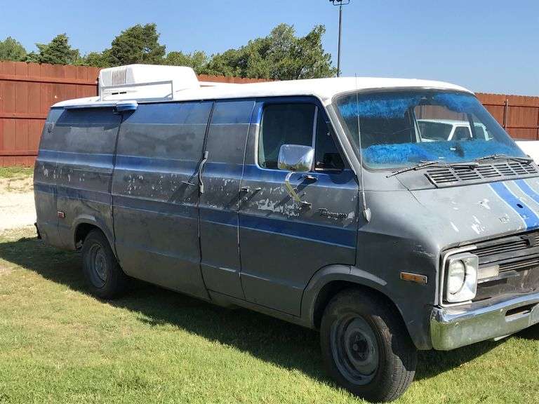 1977 Dodge 3/4 Ton Camper Special