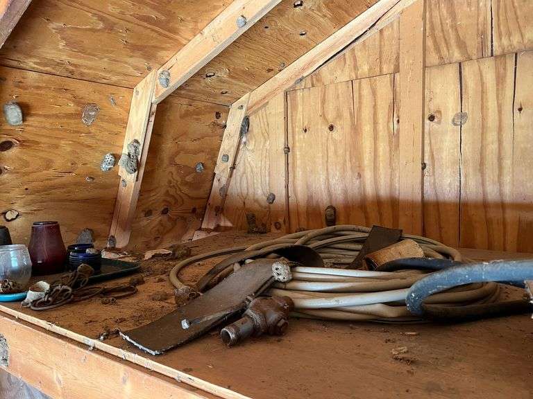 Garden hose, Gas Hose (Contents on north side of loft) image