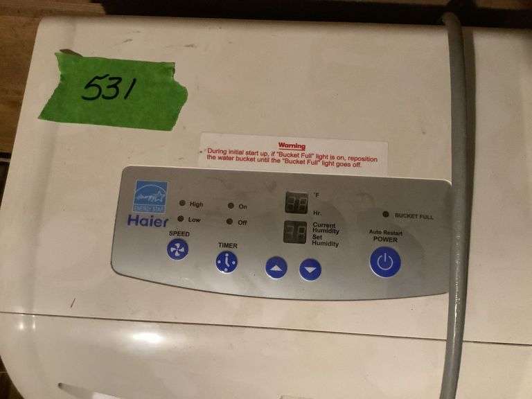 Haier Dehumidifier, Model DE45EJ-L image