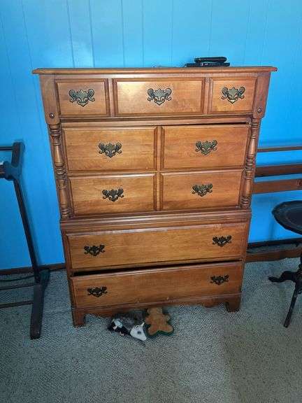 Wooden Dresser 36"x47"x18" image