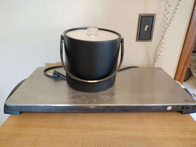 Ice Bucket and Electric Warming Plate image