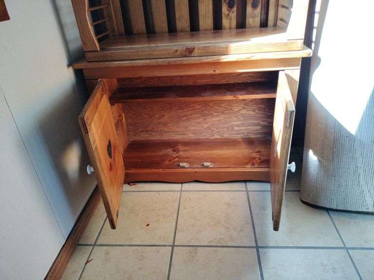 Wooden baker's rack, 31x12x67 image