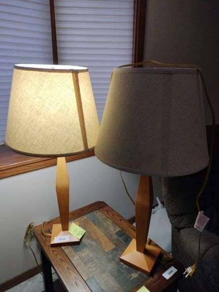(2) 31" Table Lamps image