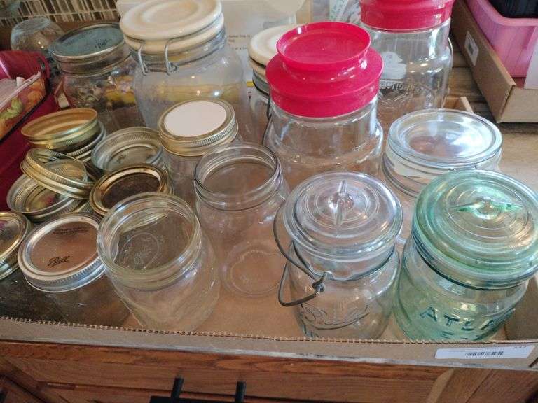 Canning jars image