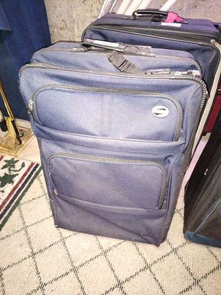 Rolling Suitcase-Blue image