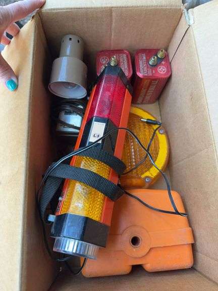 Box of Warning Lights and Mobilite Lamp image
