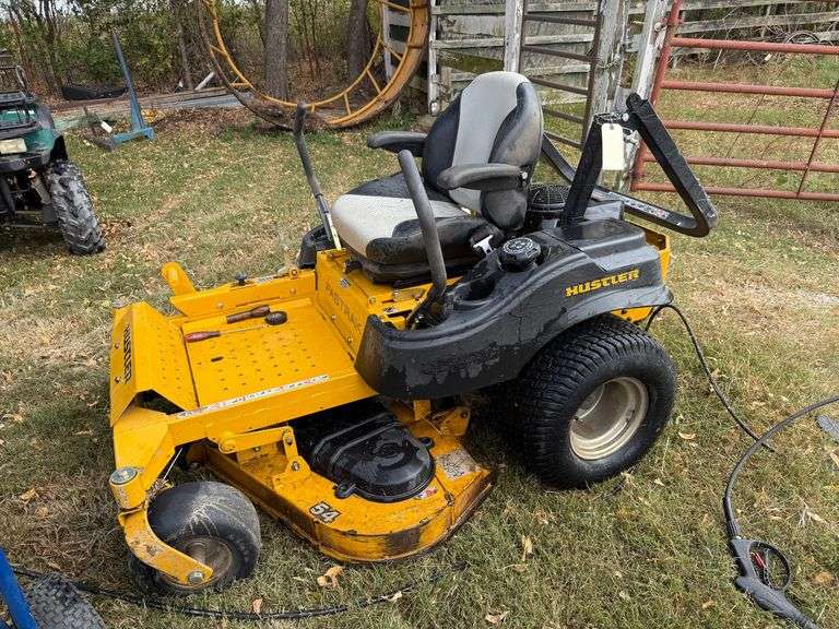Hustler Fastrak 54" Zero Turn Mower with Kawasaki Engine, 366.7 Hrs, runs image