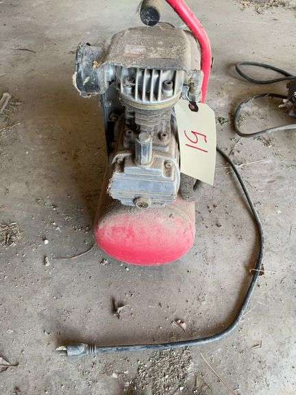 Craftsman 1 HP 3 Gallon Air Compressor image