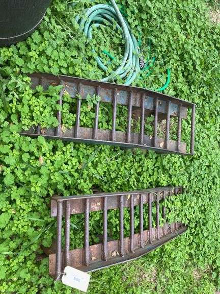 Pair of Auto Ramps and Hose image