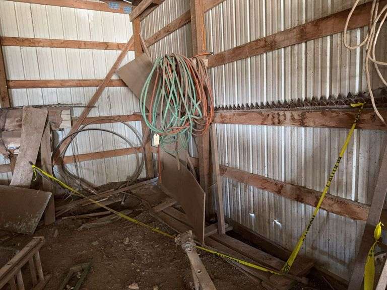 Mixed Lot of Building and Garden Materials image