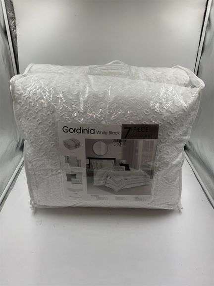 GORDINIA white black seven piece comforter set queen image