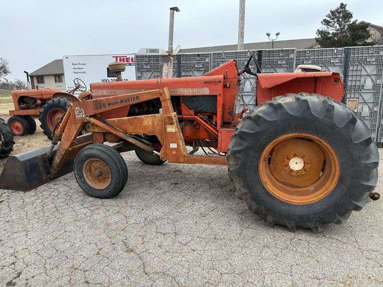 Allis Chalmers XT 180, Workmaster Loader image
