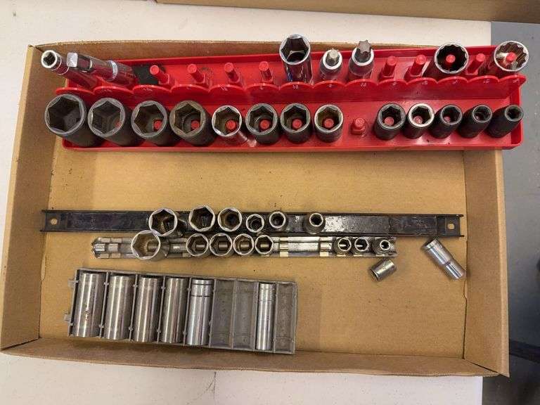 Mixed Lot of Sockets and Socket Holders image