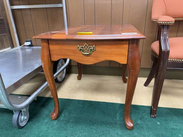 Riverside Furniture Cherry Wood End Table with Drawer image