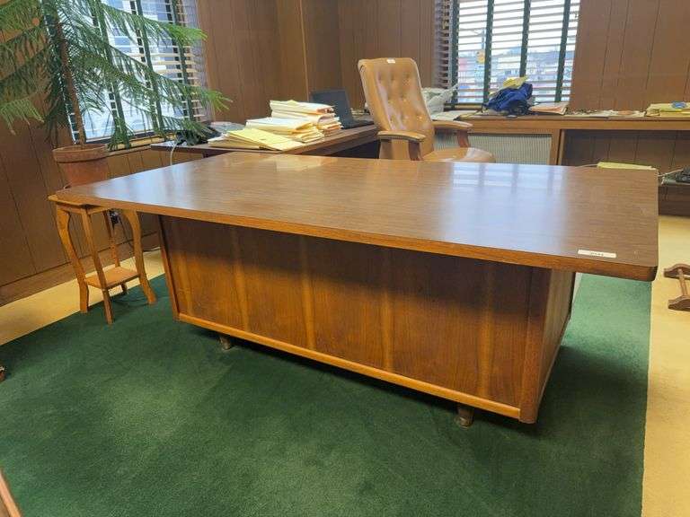 Large Executive Desk with Drawers and Pull-Out Shelf image