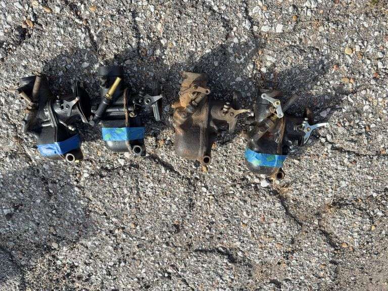 (4) Carburetors image