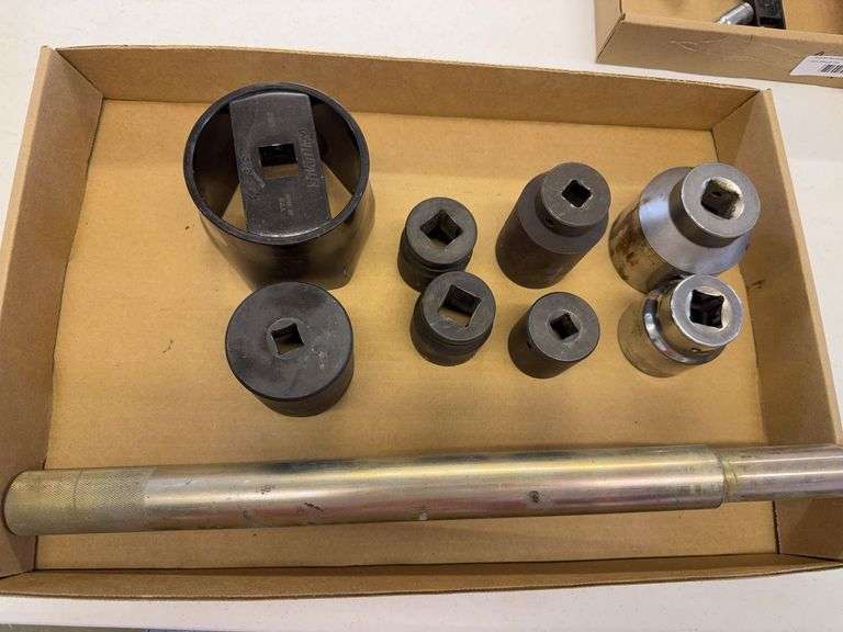 Assorted Socket Set with Extension Bar image