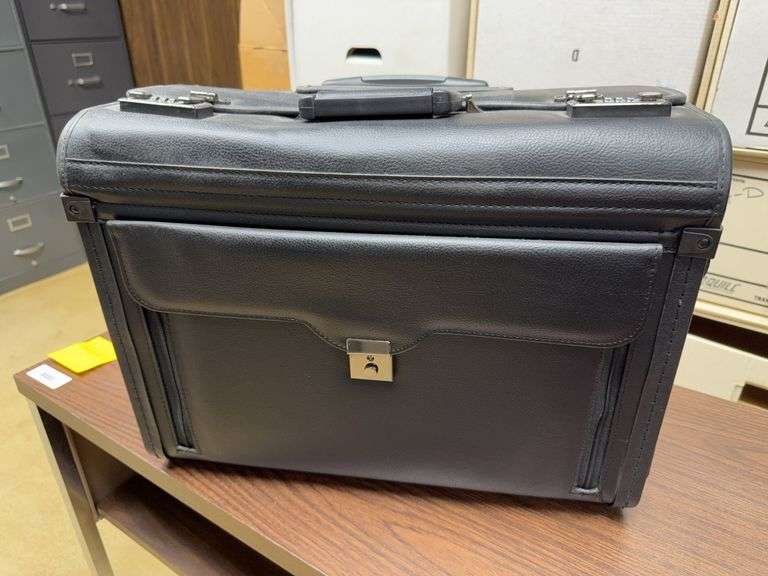 Bond Street Rolling Combination Lock Briefcase image