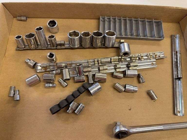 Variety of Sockets and Ratchet image