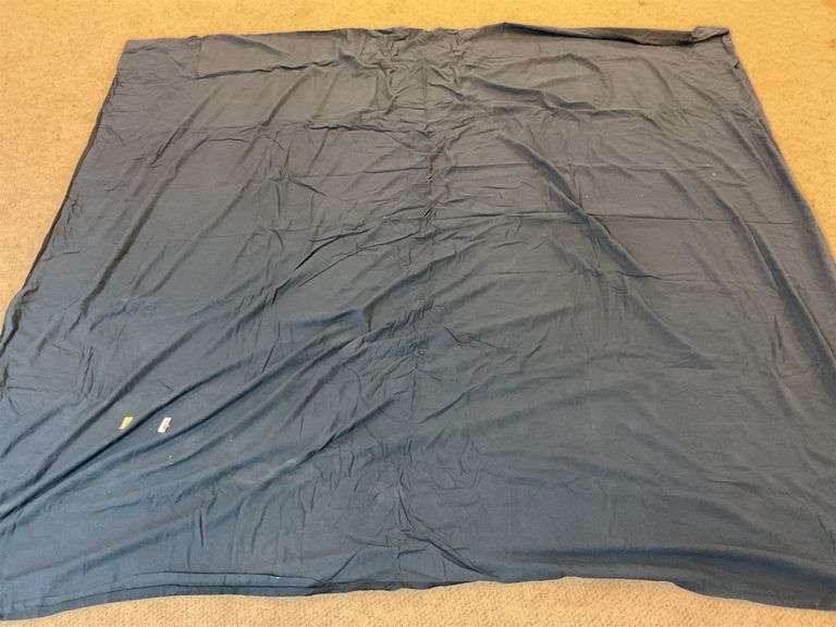 Dark blue queen sheet image