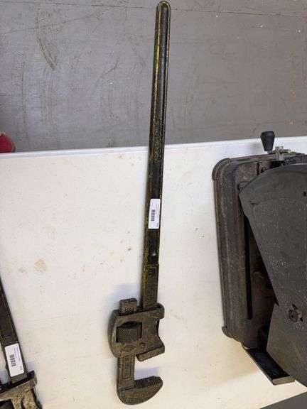 Stillson Walworth Genuine 36" Pipe Wrench image