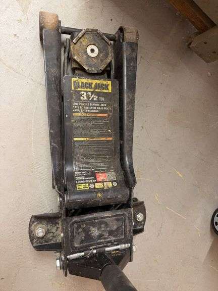 Black Jack 3 1/2 Ton Low Profile Service Jack image