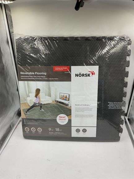 NORSK Reversible flooring interlocking foam tiles image