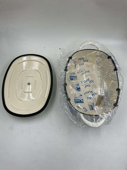 White ceramic dish image