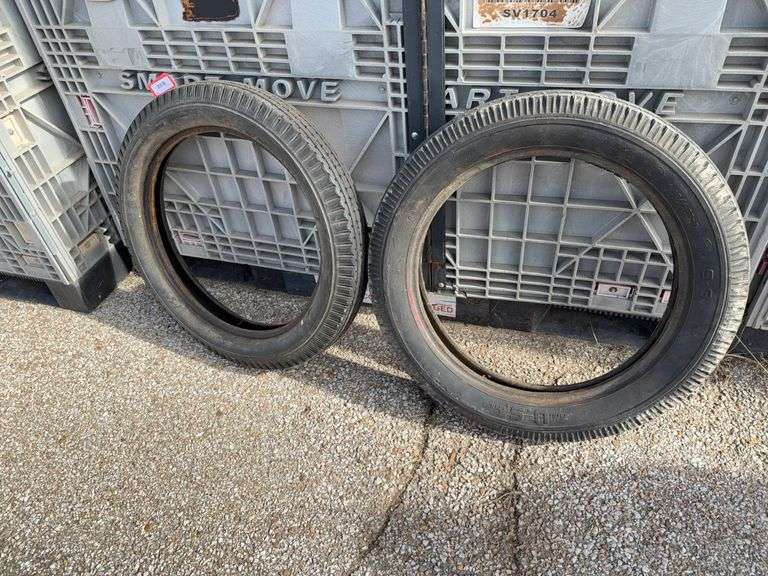 (1) New and (1) Used Lucas 4.40/4.50-21 tire image