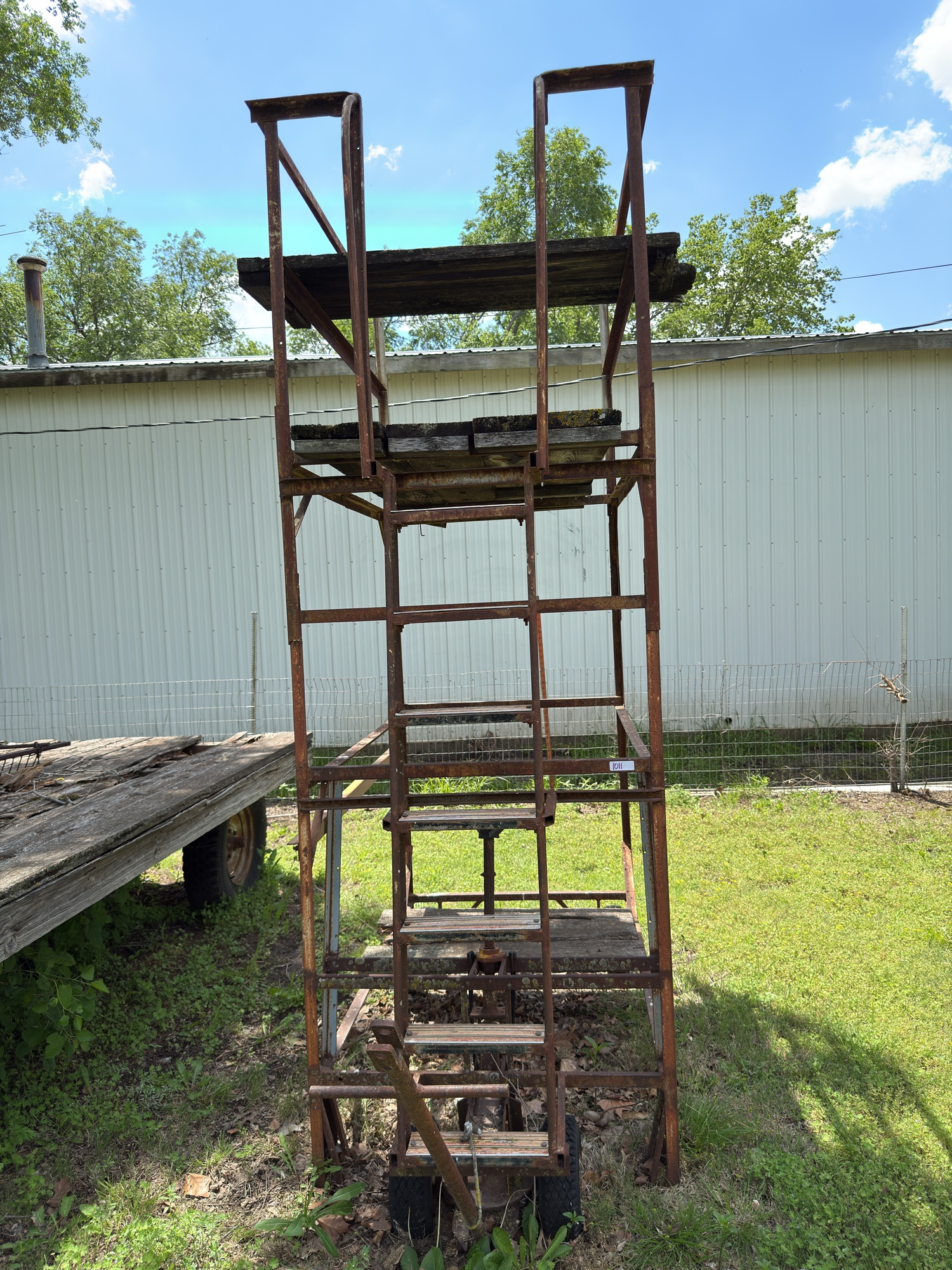 Lot image 1