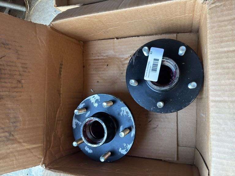 Pair of Trailer Hub Assemblies - 5 Bolt Pattern image