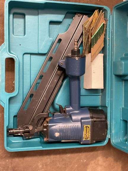 Nail Gun in Carrying Case with Fasteners image