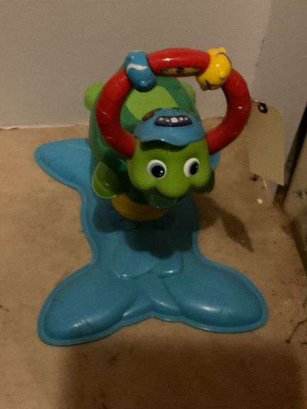 Bright Starts Tug Tunes Turtle Pull Toy image
