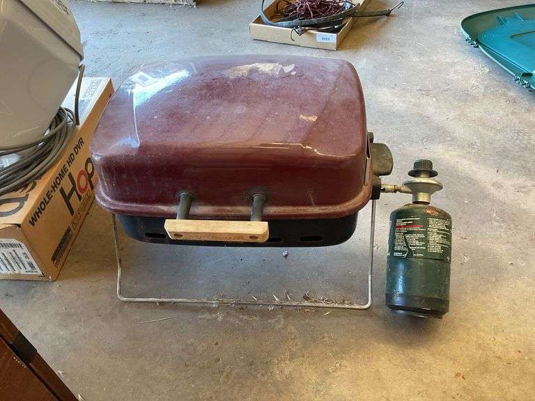 Portable Propane BBQ Grill image